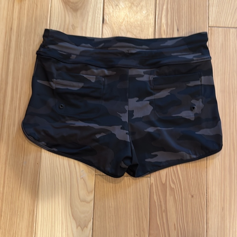 Athleta Surge Swim Shorts in Black Camo - Picture 4 of 4